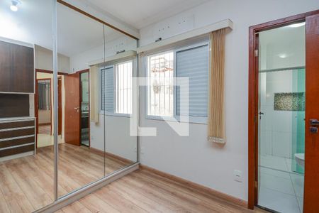 Quarto Suíte de casa de condomínio à venda com 3 quartos, 117m² em Vila Campo Grande, São Paulo