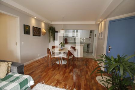 Sala de TV de apartamento à venda com 3 quartos, 96m² em Vila Gomes Cardim, São Paulo