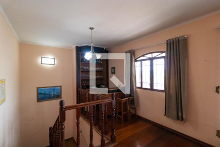 Salas de casa à venda com 4 quartos, 280m² em Vila Brandina, Campinas