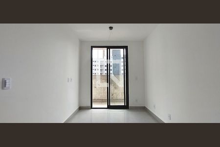 Sala de apartamento para alugar com 2 quartos, 35m² em Campestre, Santo André