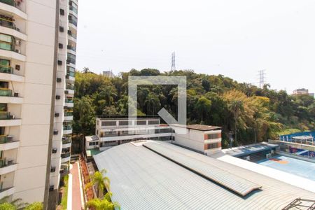 Vista Sala de apartamento à venda com 2 quartos, 103m² em Icaraí, Niterói