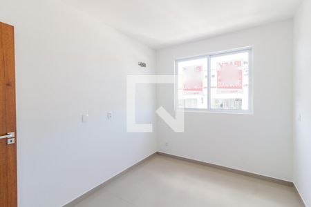 Quarto 2 de apartamento para alugar com 2 quartos, 75m² em Fazenda Santo Antônio, São José