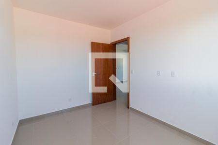 Quarto de apartamento para alugar com 2 quartos, 70m² em Fazenda Santo Antônio, Florianópolis