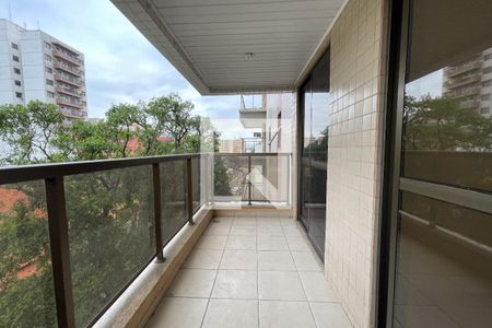 Varanda de apartamento para alugar com 2 quartos, 103m² em Jardim Vinte E Cinco de Agosto, Duque de Caxias