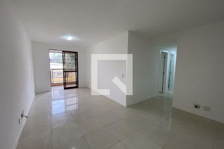 Sala de apartamento para alugar com 2 quartos, 103m² em Jardim Vinte E Cinco de Agosto, Duque de Caxias