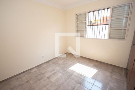 Quarto 2 de apartamento para alugar com 2 quartos, 80m² em Residencial E Comercial Palmares, Ribeirão Preto