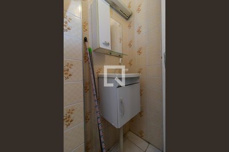 Lavabo de casa para alugar com 2 quartos, 85m² em Jardim São Luís, São Paulo