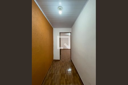 Corredor de casa para alugar com 1 quarto, 70m² em Cidade Nitro Operária, São Paulo