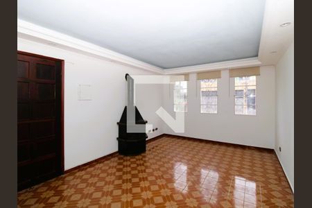 Sala de casa para alugar com 3 quartos, 150m² em Parque Casa de Pedra, São Paulo