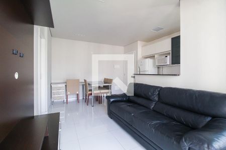 Sala de apartamento para alugar com 1 quarto, 39m² em Vila Regente Feijó, São Paulo