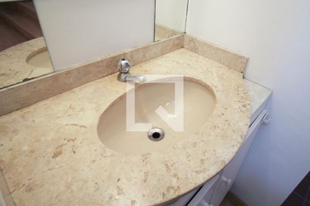 Lavabo de apartamento para alugar com 1 quarto, 50m² em Itaim Bibi, São Paulo