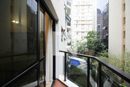 Varanda de apartamento para alugar com 1 quarto, 50m² em Itaim Bibi, São Paulo