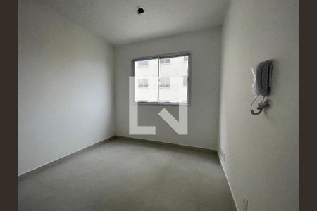 Sala de apartamento para alugar com 2 quartos, 32m² em Jardim Celeste, São Paulo