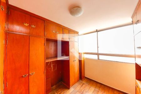 Quarto 2 de apartamento para alugar com 3 quartos, 78m² em Jardim Independência, São Paulo