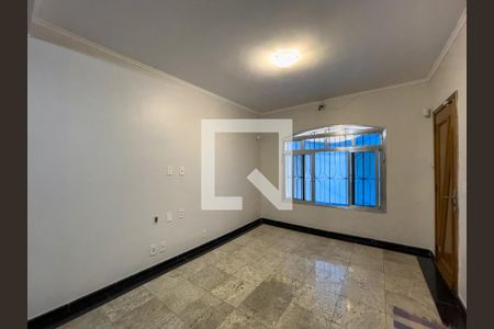 Sala de casa para alugar com 3 quartos, 139m² em Vila Pedroso, São Paulo