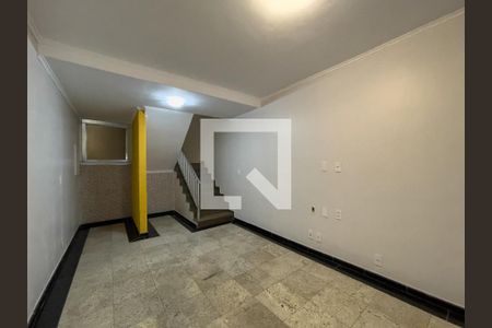 Sala de casa para alugar com 3 quartos, 139m² em Vila Pedroso, São Paulo