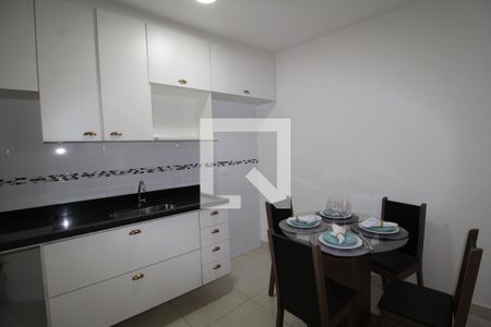 Sala / Cozinha de apartamento à venda com 2 quartos, 38m² em Parada Inglesa, São Paulo