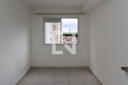 Sala de kitnet/studio para alugar com 1 quarto, 27m² em Vila Ema, São Paulo