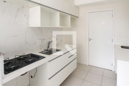 Cozinha de kitnet/studio para alugar com 1 quarto, 27m² em Vila Ema, São Paulo