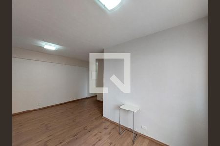 Sala de apartamento para alugar com 3 quartos, 90m² em Socorro, São Paulo