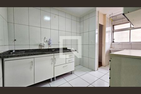 Cozinha de apartamento para alugar com 2 quartos, 90m² em Socorro, São Paulo