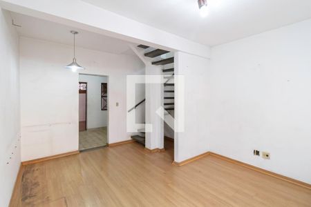 Sala de casa de condomínio à venda com 2 quartos, 141m² em João Pinheiro, Belo Horizonte