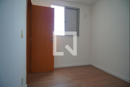 Quarto 1 de apartamento para alugar com 2 quartos, 49m² em Morro Santana, Porto Alegre