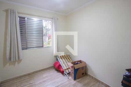 Quarto 2 de apartamento para alugar com 2 quartos, 48m² em Jardim Capelinha, São Paulo