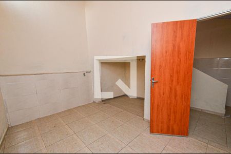 Quarto de casa à venda com 1 quarto, 95m² em Paraíso, Belo Horizonte