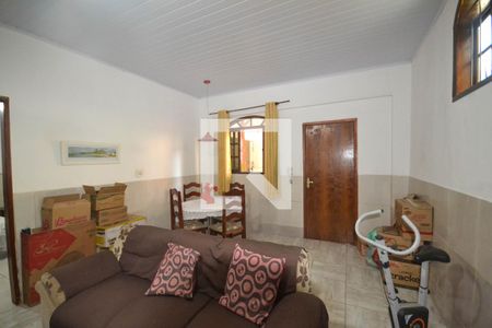 Sala de casa para alugar com 1 quarto, 100m² em Piam, Belford Roxo