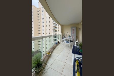 Varanda de apartamento para alugar com 3 quartos, 133m² em Tamboré, Santana de Parnaíba