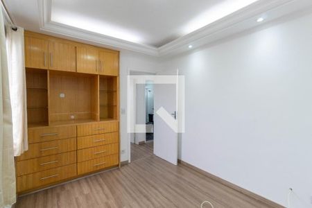 Quarto 1 de apartamento para alugar com 2 quartos, 50m² em Vila Londrina, São Paulo