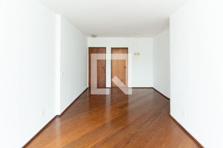 Sala de apartamento para alugar com 3 quartos, 120m² em Indianópolis, São Paulo