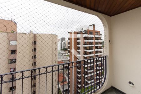 Varanda de apartamento para alugar com 3 quartos, 120m² em Indianópolis, São Paulo