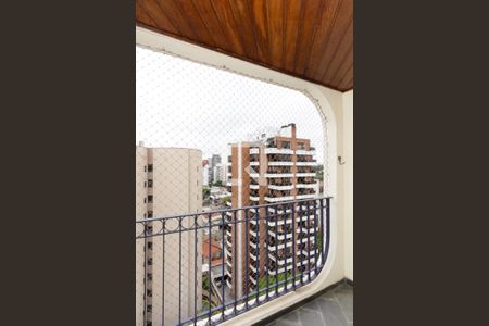 Varanda de apartamento para alugar com 3 quartos, 120m² em Indianópolis, São Paulo