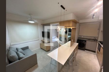 Cozinha de apartamento para alugar com 2 quartos, 32m² em Barra Funda, São Paulo