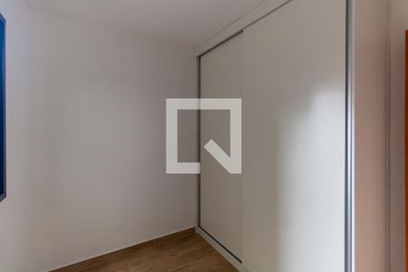 Quarto 1 de apartamento para alugar com 2 quartos, 40m² em Vila Celeste, São Paulo