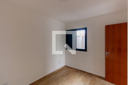 Quarto 2 de apartamento para alugar com 2 quartos, 40m² em Vila Celeste, São Paulo