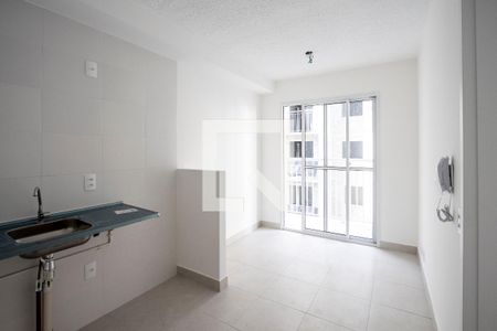 Cozinha de apartamento para alugar com 1 quarto, 39m² em Bom Retiro, São Paulo