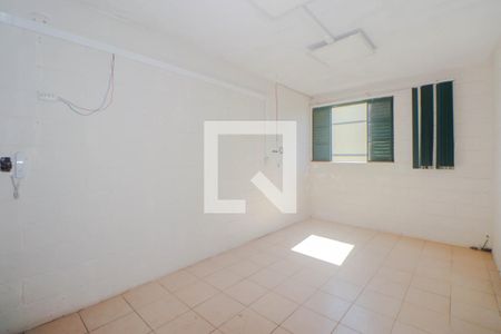 Sala de apartamento à venda com 3 quartos, 90m² em Rubem Berta, Porto Alegre