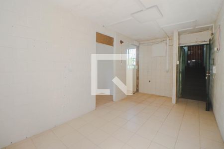 Sala de apartamento à venda com 3 quartos, 90m² em Rubem Berta, Porto Alegre