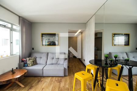 Sala de apartamento à venda com 1 quarto, 50m² em Funcionários, Belo Horizonte