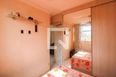 Quarto 1 de apartamento para alugar com 2 quartos, 50m² em Heliópolis, Belo Horizonte