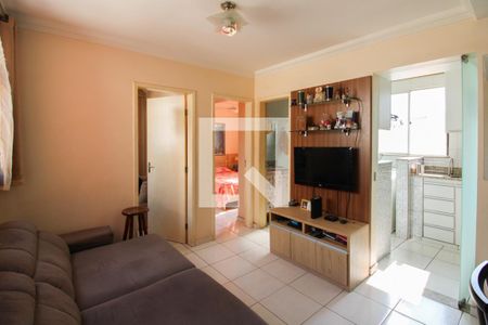 Sala de apartamento para alugar com 2 quartos, 50m² em Heliópolis, Belo Horizonte