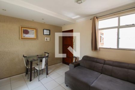 Sala de apartamento para alugar com 2 quartos, 50m² em Heliópolis, Belo Horizonte