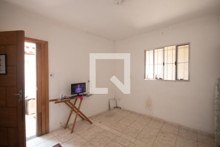 Sala de casa para alugar com 3 quartos, 60m² em Vila Germinal, São Paulo