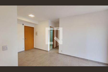 Sala de apartamento para alugar com 2 quartos, 69m² em Recanto Quarto Centenario, Jundiaí