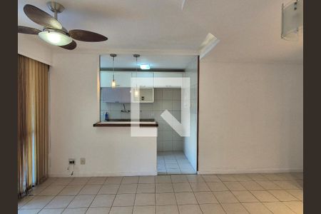 sala de apartamento à venda com 2 quartos, 62m² em Recreio dos Bandeirantes, Rio de Janeiro