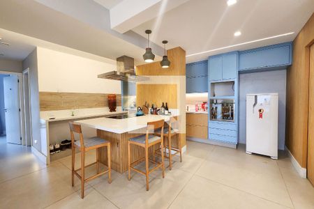 Cozinha de apartamento à venda com 3 quartos, 240m² em Botafogo, Rio de Janeiro