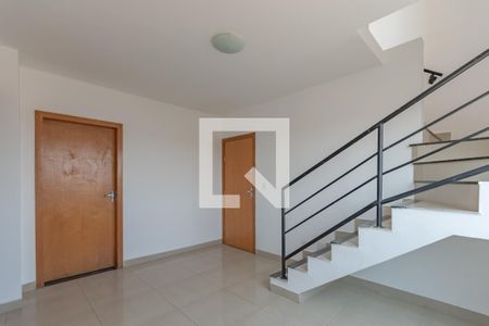 Sala de apartamento para alugar com 3 quartos, 136m² em Novo Glória, Belo Horizonte